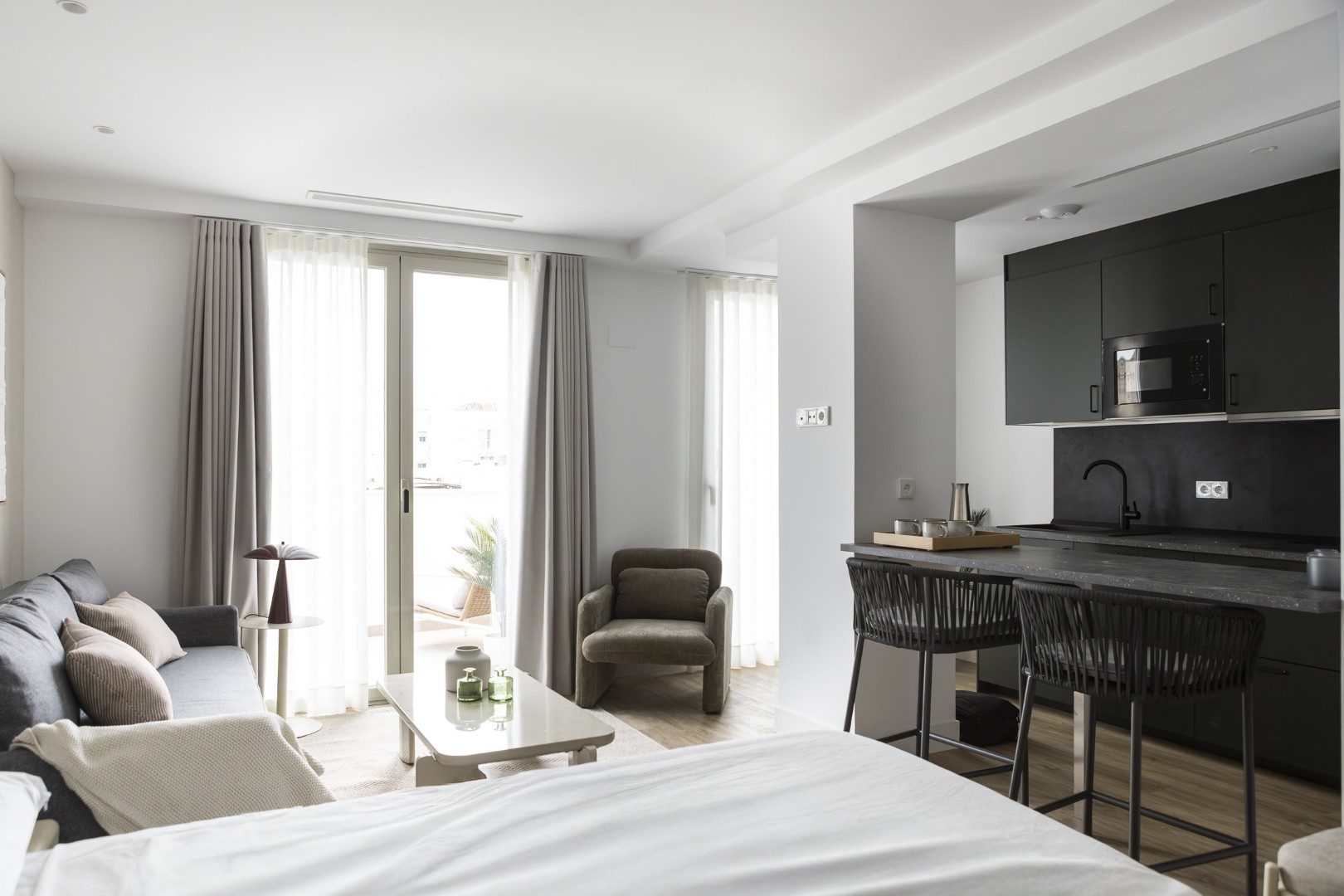 Apartamento boutique Cauce4 con cama, salón y cocina equipada